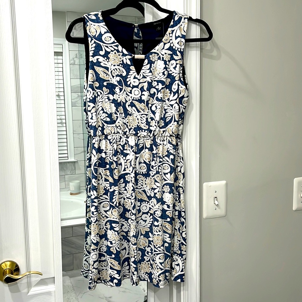 Casual dress